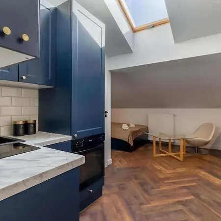 Close - Marcinkowskiego 2 Apartment *